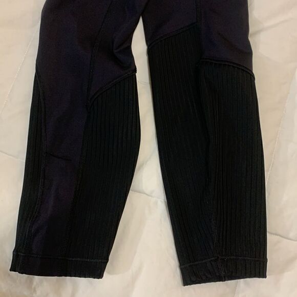 ATHLETA, yoga, vitality rib 7/8 tight, great condition - Picture 7 of 14
